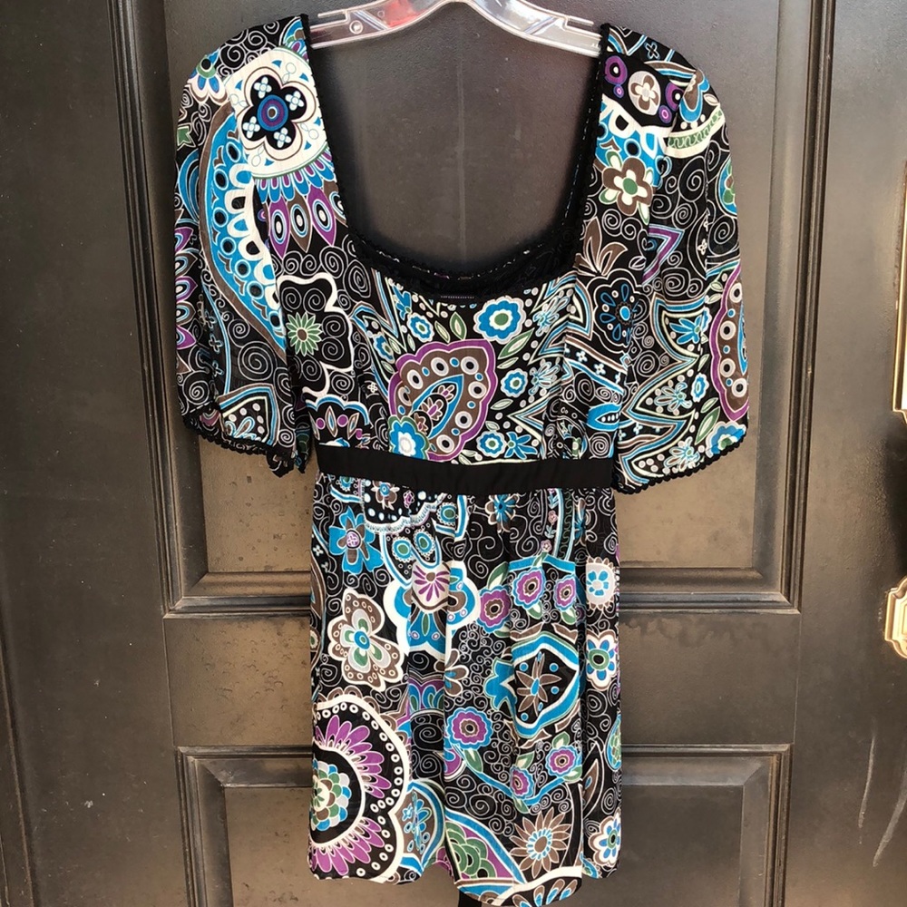 Trulli (Ann Taylor Loft) Patterned Blouse